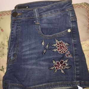 Cute pair of flower embroidered Harper shorts